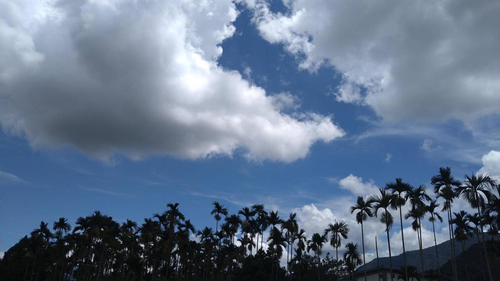 時間煮雨包棟民宿 Yuchi Extérieur photo